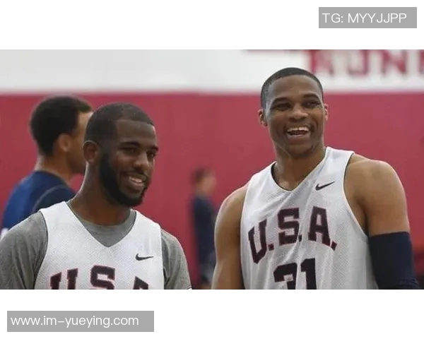 小乔丹盛赞保罗为最伟大控卫认为他将入选名人堂助力自己成功